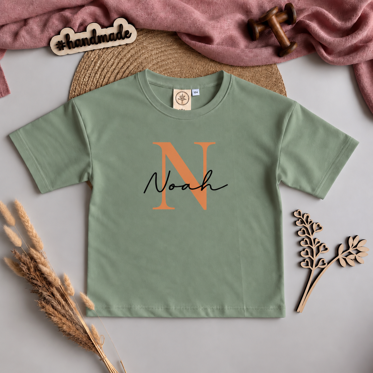 Handmade personalisiertes Oversized T-Shirt „Buchstabe“