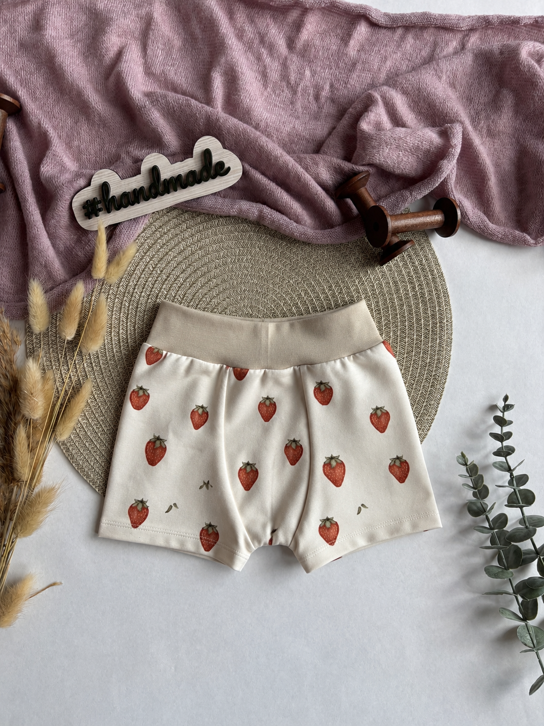 Handmade Kinder Boxershorts „Erdbeere“