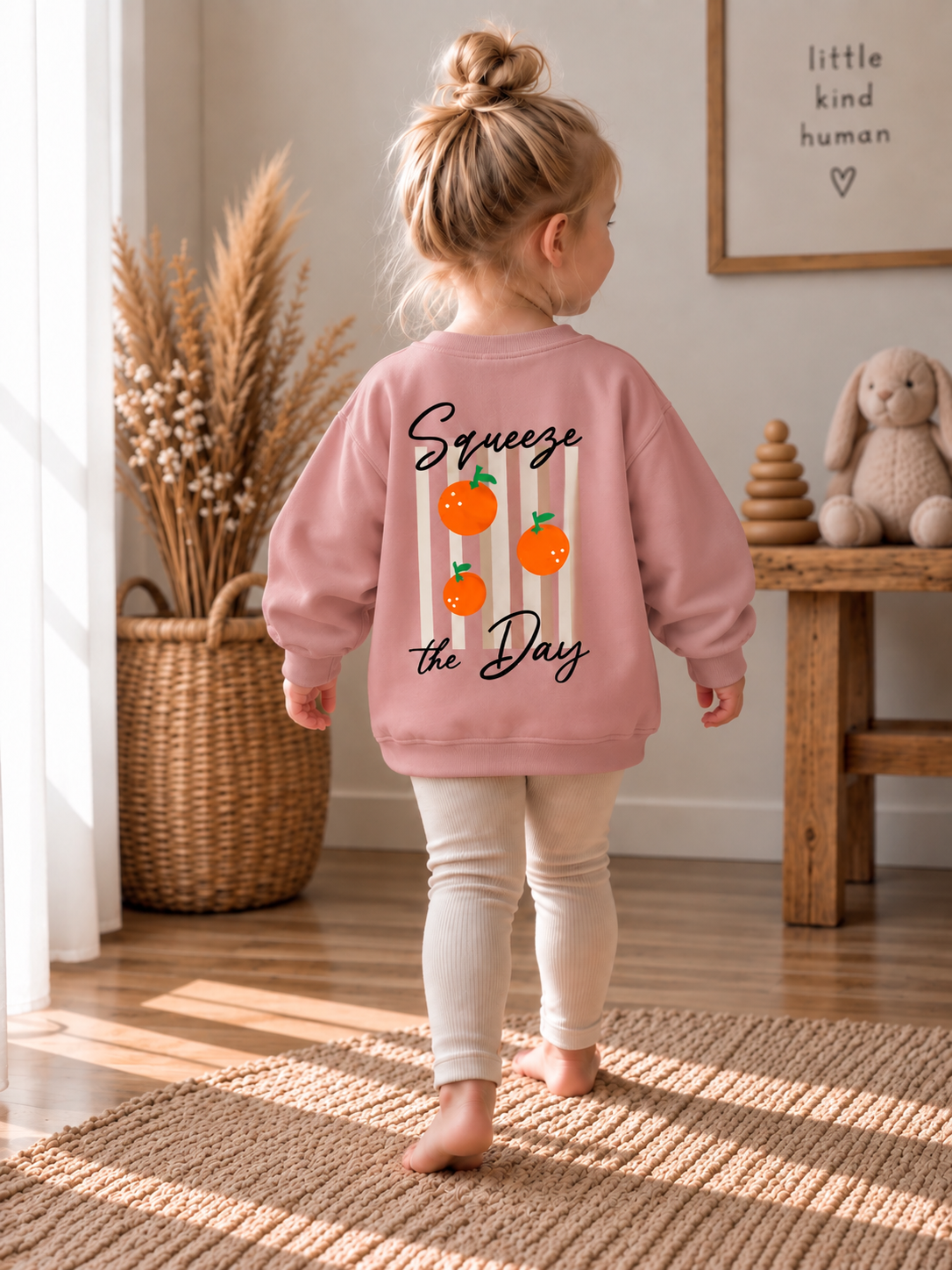 Handmade Oversized Sweater „Squeeze the Day“