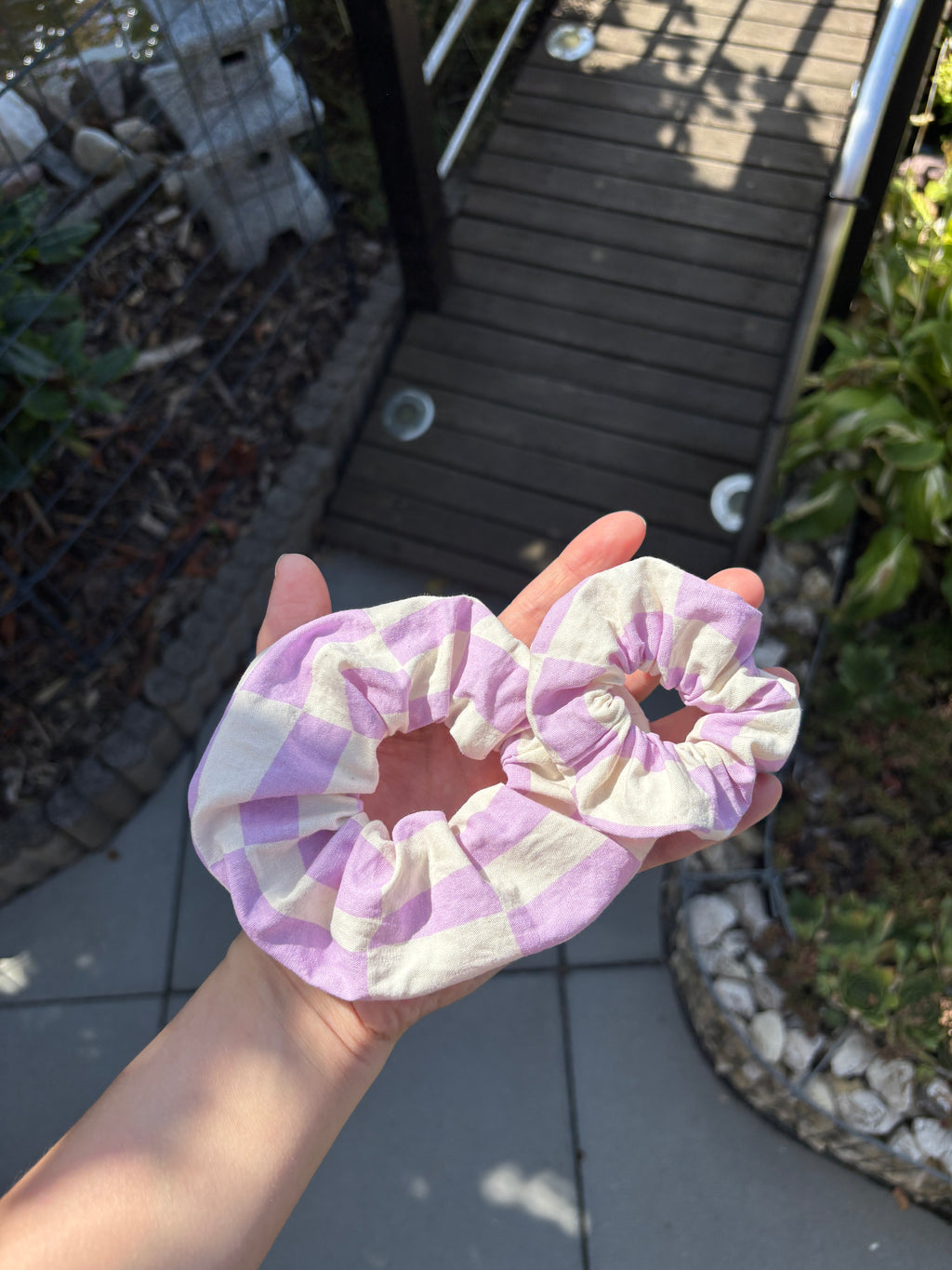 Handmade Scrunchie „Lila Karo“