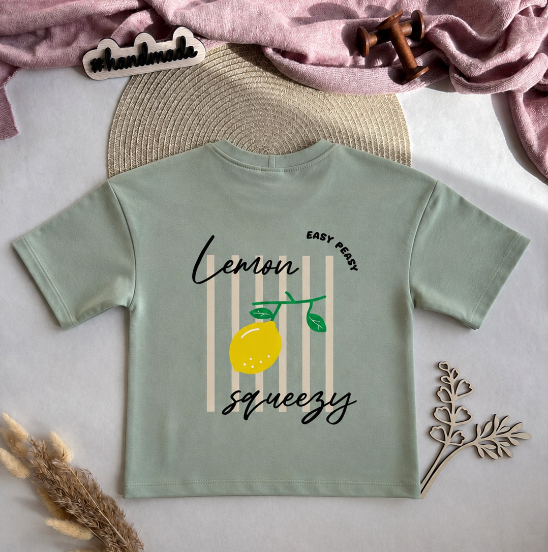 Handmade Oversized T-Shirt „Lemon Squeezy "