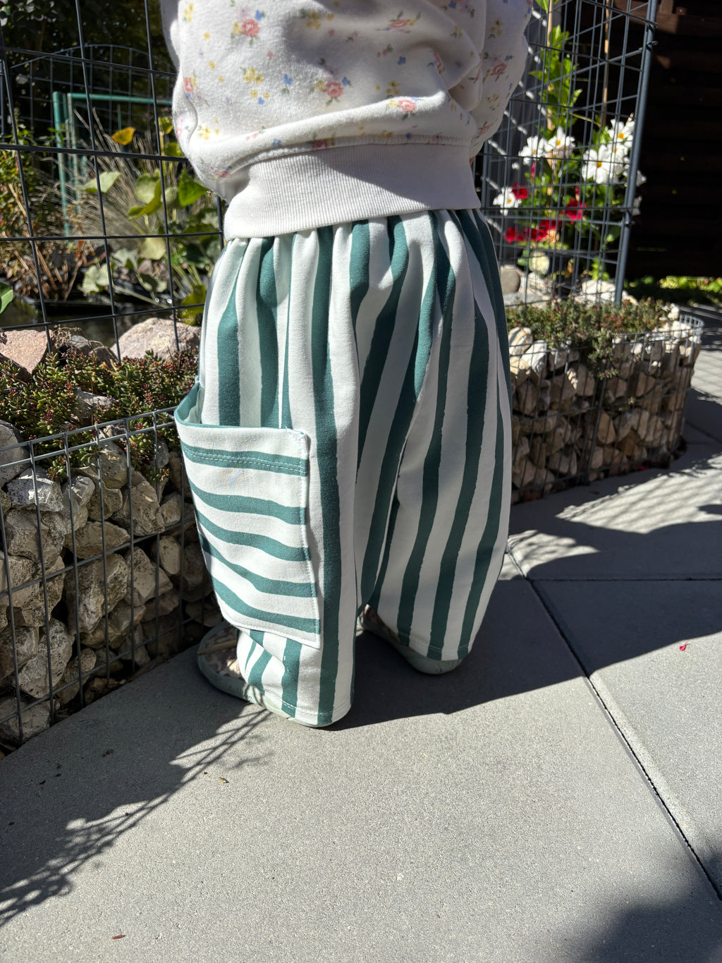 Barrel Pants „Streifen Grün“