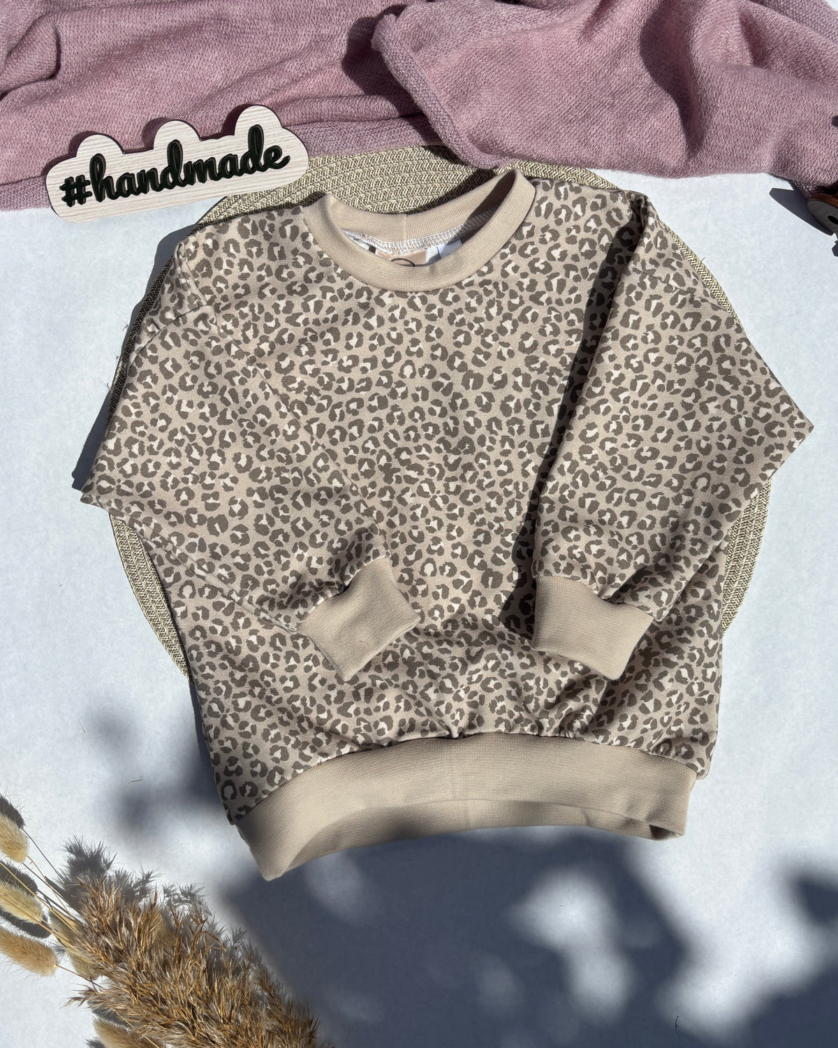 Handmade Oversized Sweater „Leo Greige“