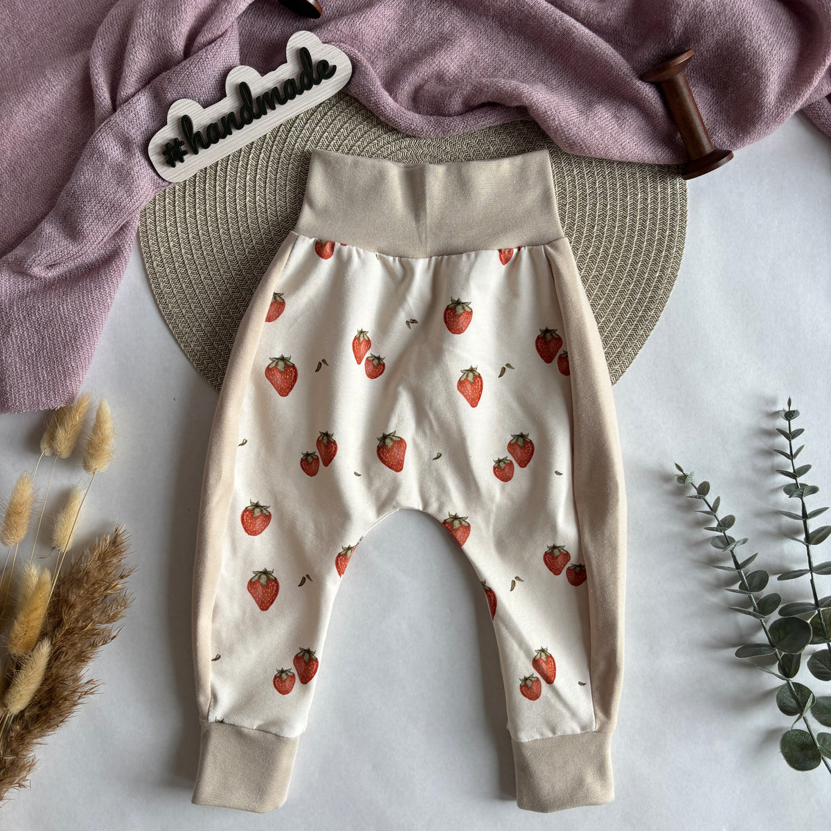 Handmade Pumphose „Erdbeere"