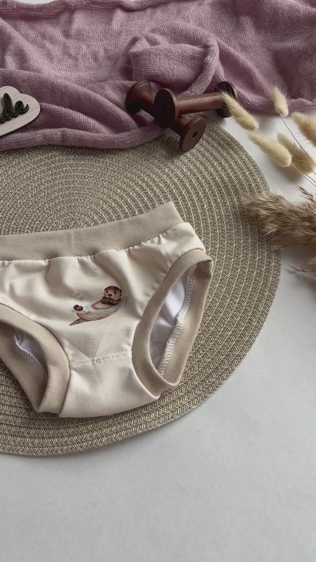 Handmade Kinder Unterhose „Otter“